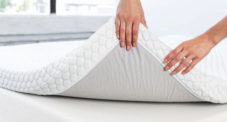 molecule 3 airtec cooling mattress topper review